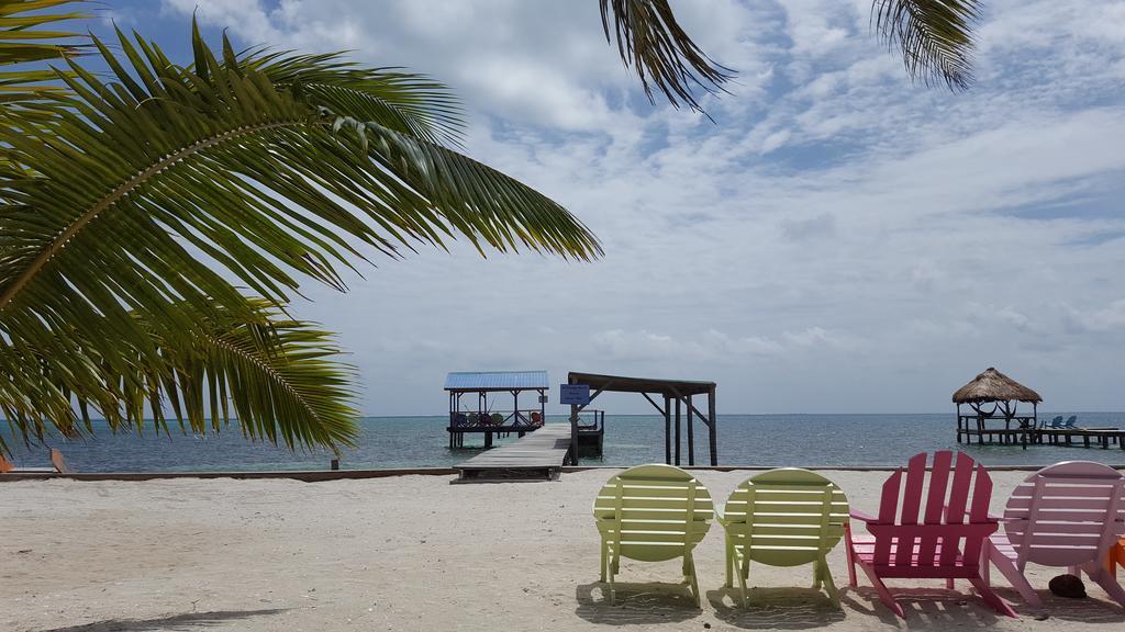 Anchorage Beach Resort Кайе Колкер Екстериор снимка