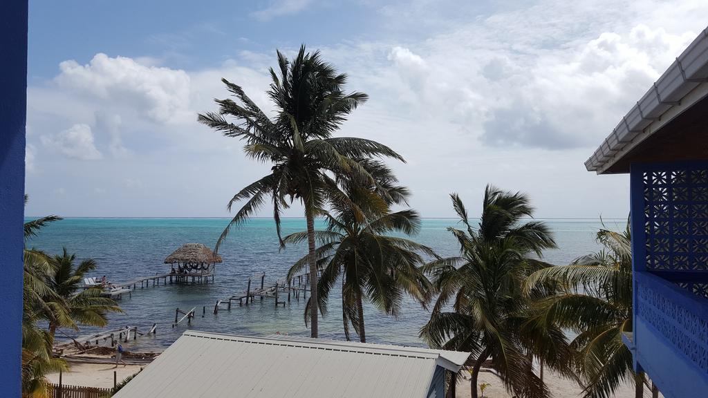 Anchorage Beach Resort Кайе Колкер Екстериор снимка